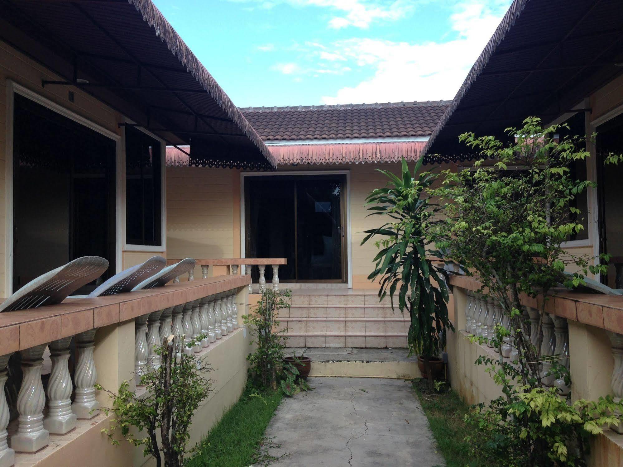 Naiyang Cottage Nai Yang Beach Exterior foto
